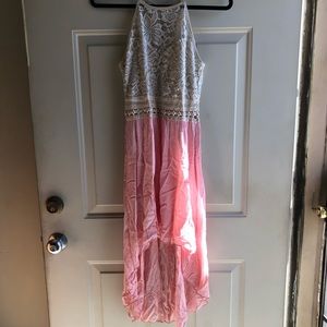 Pink hi-low dress 🎀